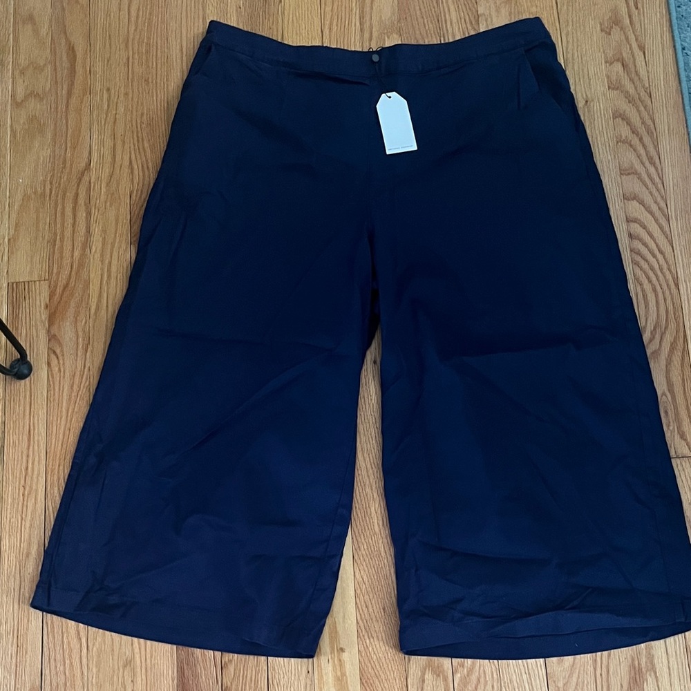 NWT Universal Standard Navy Culottes